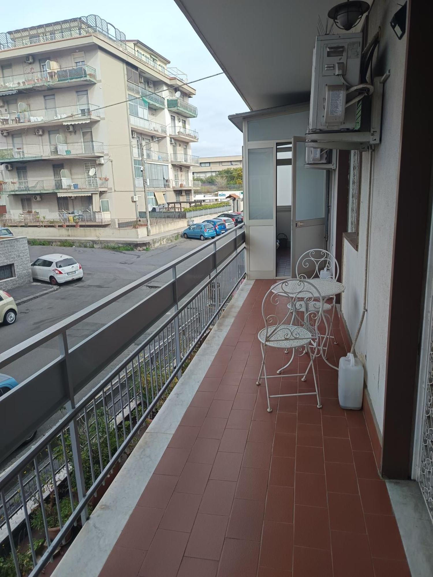 New Dawn Apartment, Appartamento Turistico, Casa Per Vacanza, Tre Camere Indipendenti Κατάνια Εξωτερικό φωτογραφία